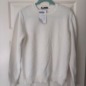 Brandy Melville Cream Crewneck Sweater